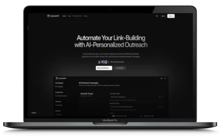 BacklinkGPT website displayed on a Macbook