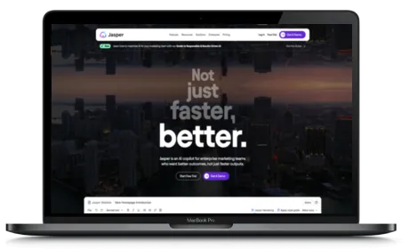 Jasper.ai website displayed on a Macbook