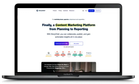 StoryChief website displayed on a Macbook